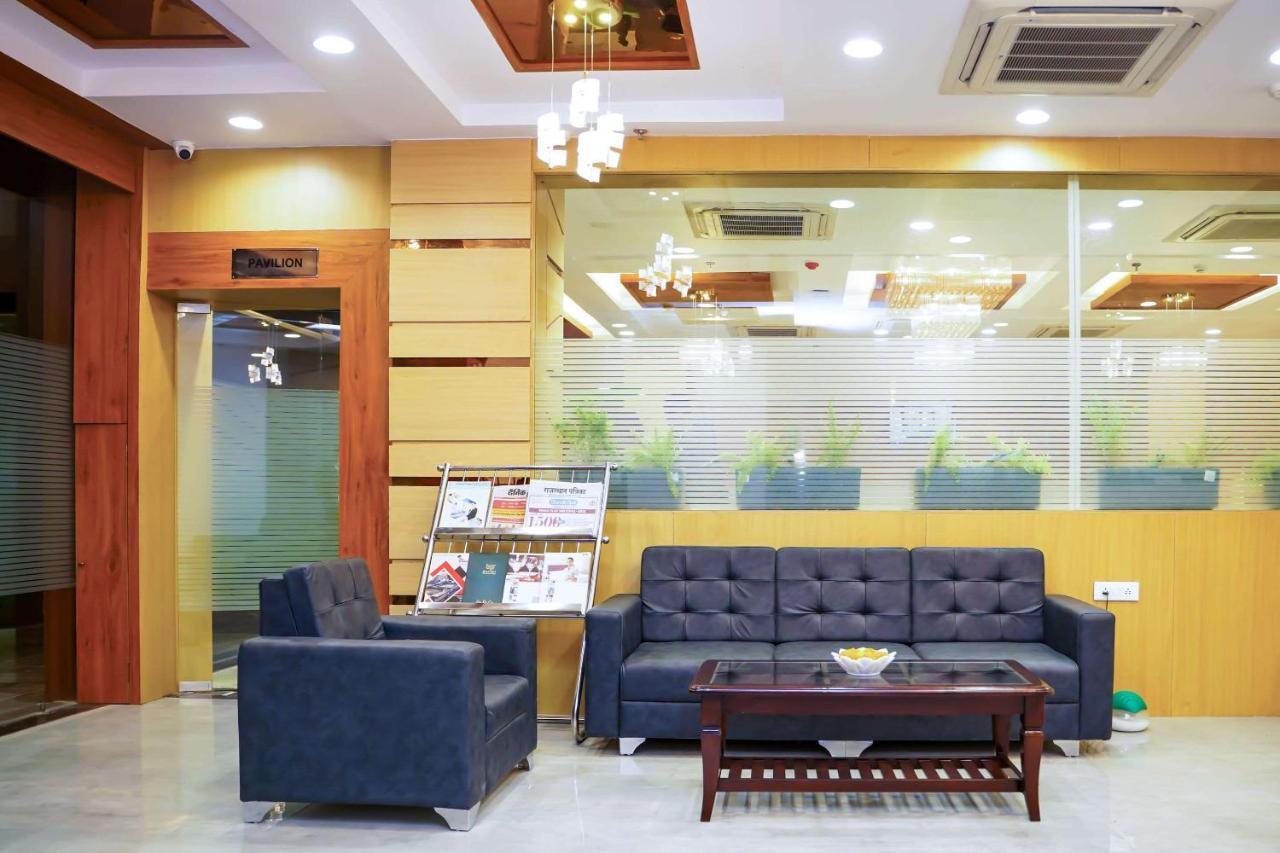 Comfort Inn Udaipur Buitenkant foto