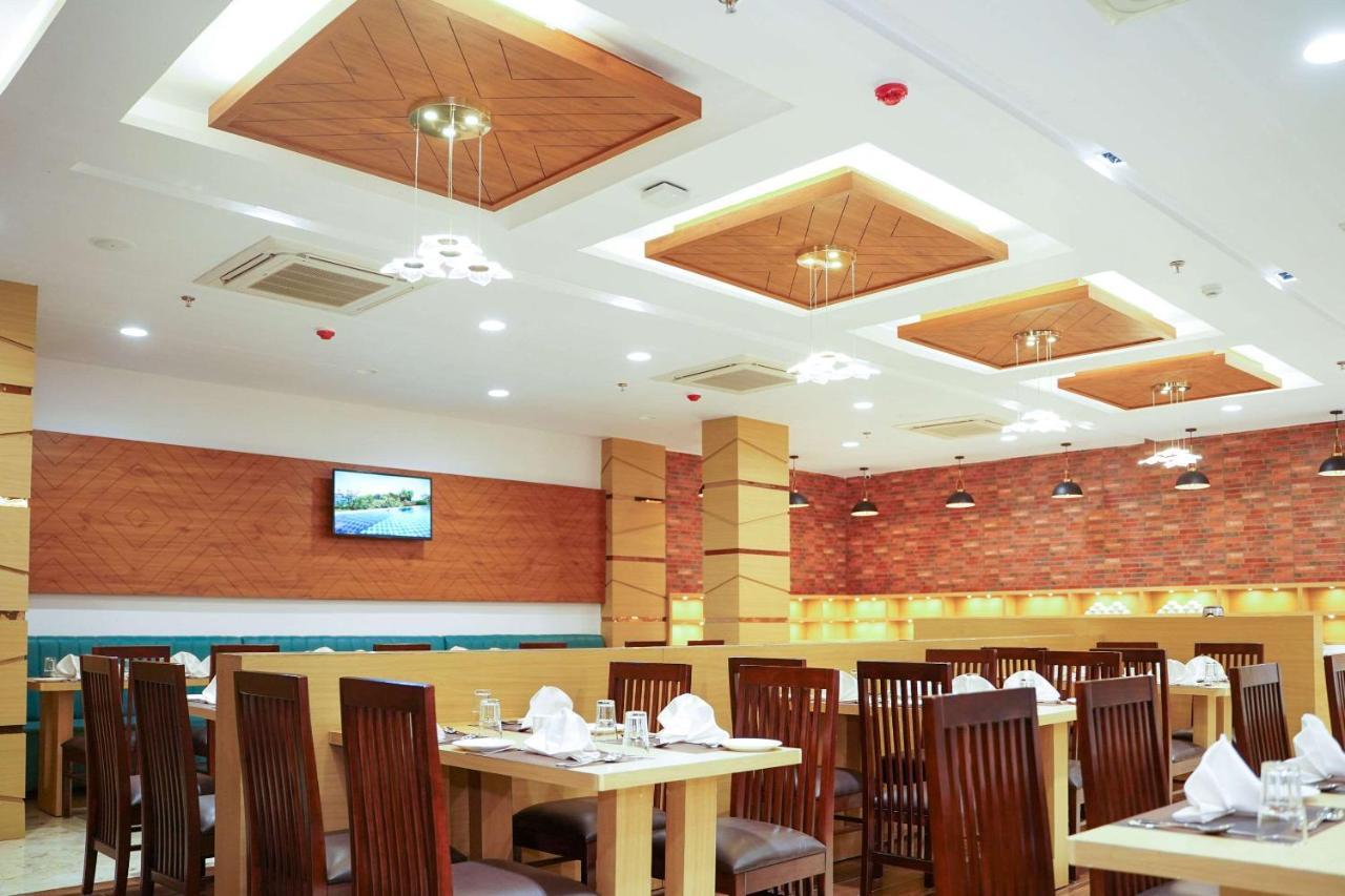 Comfort Inn Udaipur Buitenkant foto