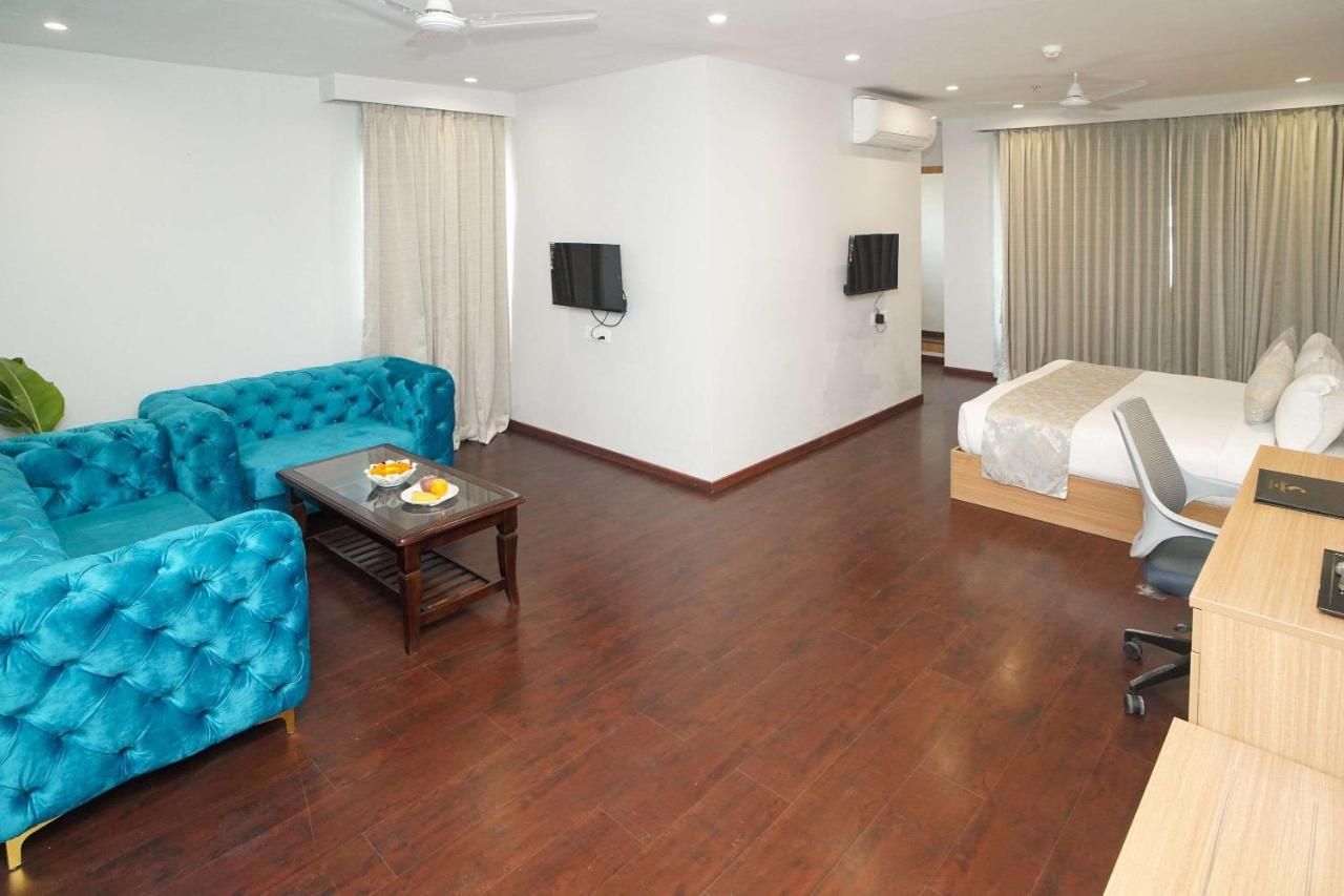 Comfort Inn Udaipur Buitenkant foto