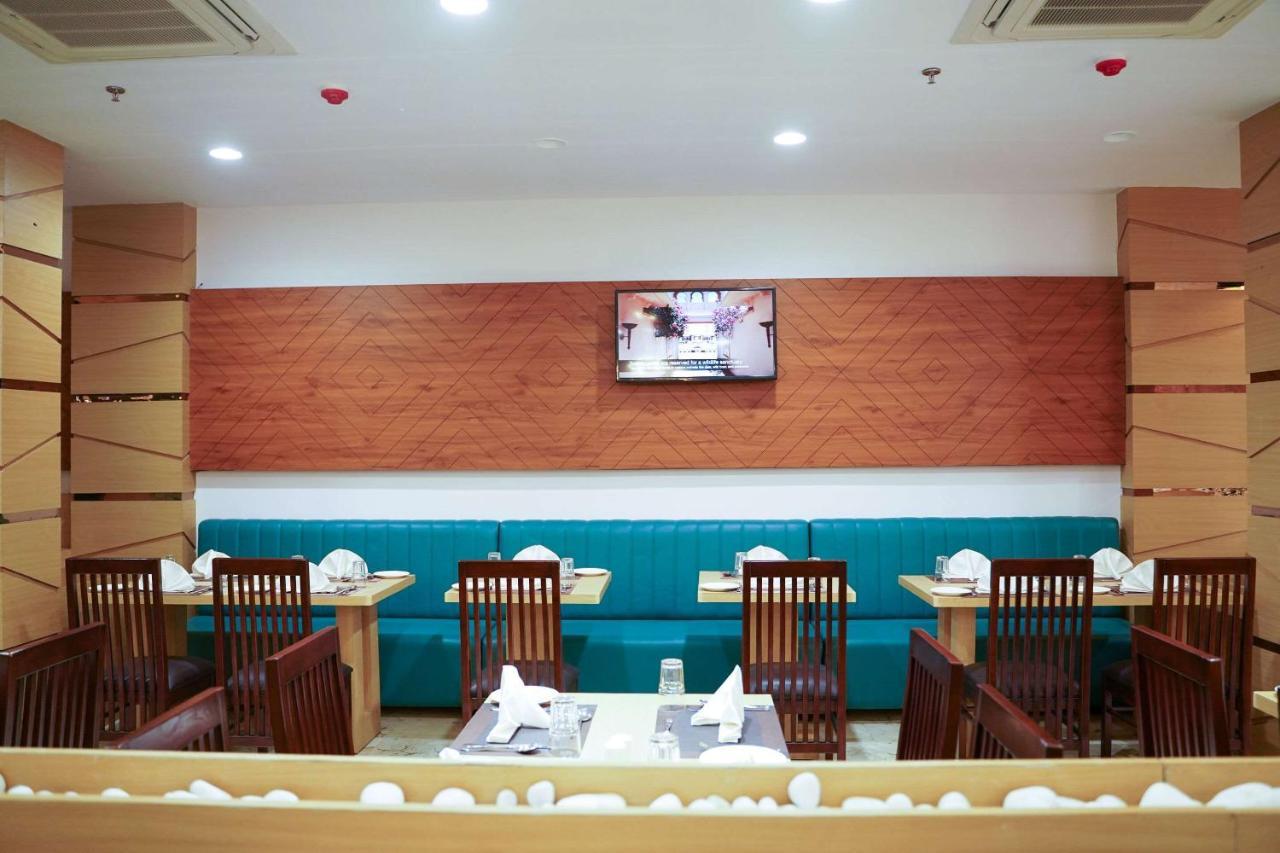 Comfort Inn Udaipur Buitenkant foto